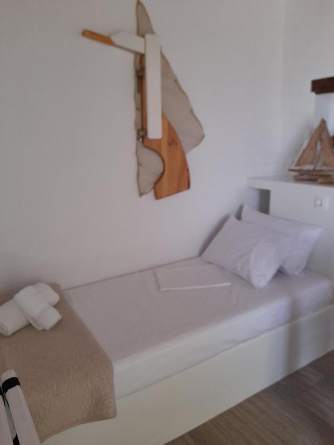 Milos By The Sea - Eco House Plaka  Dış mekan fotoğraf